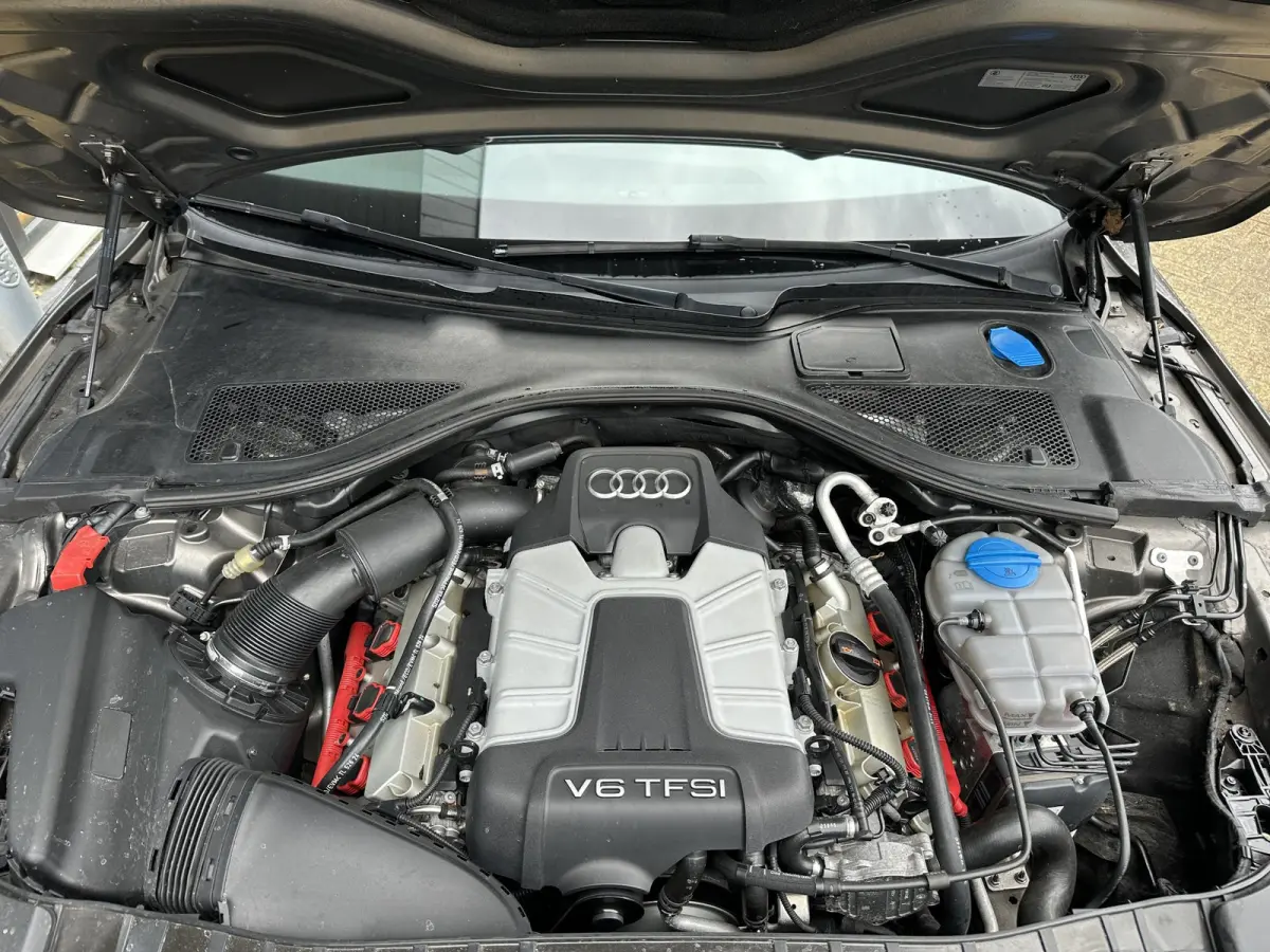 3.0 TFSI quattro Pro Line S 310PK | BOMVOL | PANO | AUTOMAAT | S-Line | Stoelverwarming | Achteruitrijcamera | BOSE | 2 Sleutels | Leer | Elektrische Stoel |