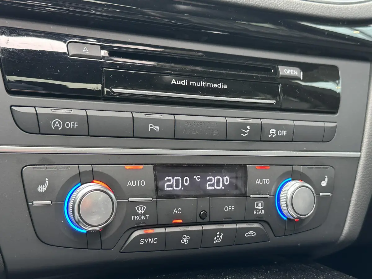 3.0 TFSI quattro Pro Line S 310PK | BOMVOL | PANO | AUTOMAAT | S-Line | Stoelverwarming | Achteruitrijcamera | BOSE | 2 Sleutels | Leer | Elektrische Stoel |
