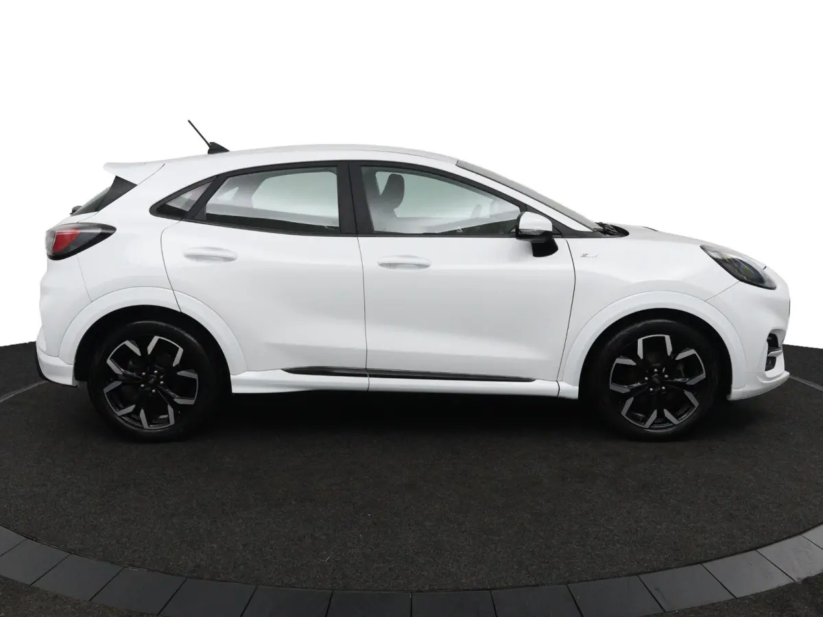 1.0 EcoBoost ST-Line | Trekhaak | Stoel-, Stuur- & Voorruitverw. |