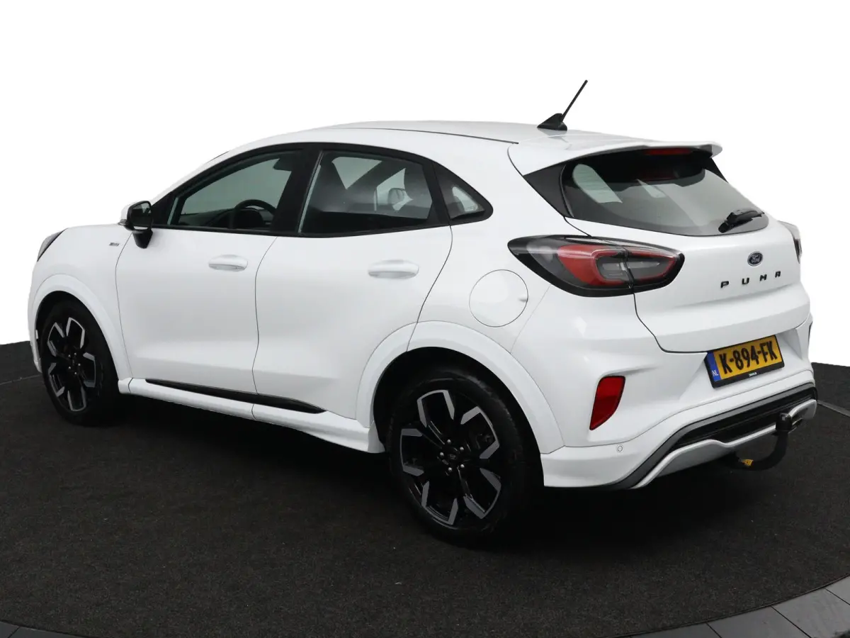 1.0 EcoBoost ST-Line | Trekhaak | Stoel-, Stuur- & Voorruitverw. |