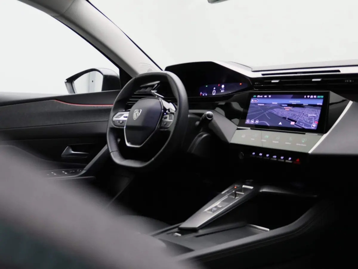 1.5 BlueHDi Allure Pack Business AUTOMAAT | Half-Leder | Apple Carplay / Android Auto | 360 Camera | Dodehoekdetectie | Led-Koplampen | Sfeerverlichting | Keyless | Adaptieve Cruise Control 