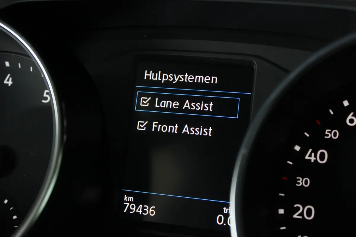 1.4 TSI Comfortline Business 7-persoons | Trekhaak | LED Matrix | Adapt. Cruise | Carplay | Navi | 18" LMV | PDC V+A
