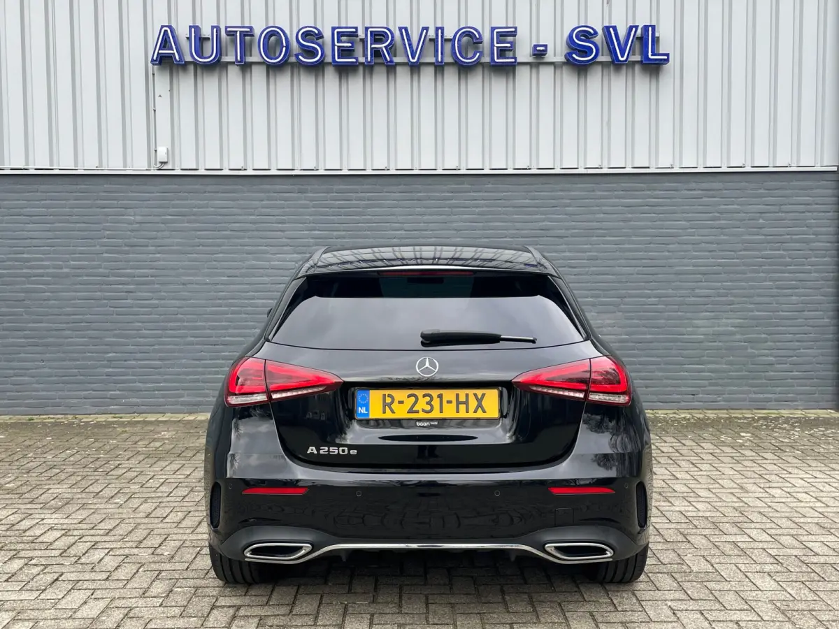 250 e AMG - Trekhaak - Accu garantie - MBUX Plus - Camera - Apple car play - Extra zuinig etc etc!