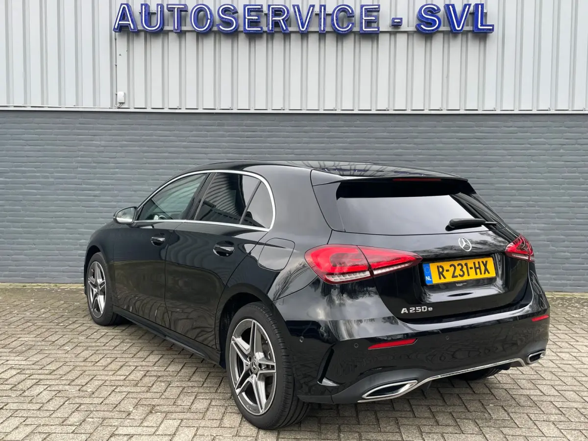 250 e AMG - Trekhaak - Accu garantie - MBUX Plus - Camera - Apple car play - Extra zuinig etc etc!