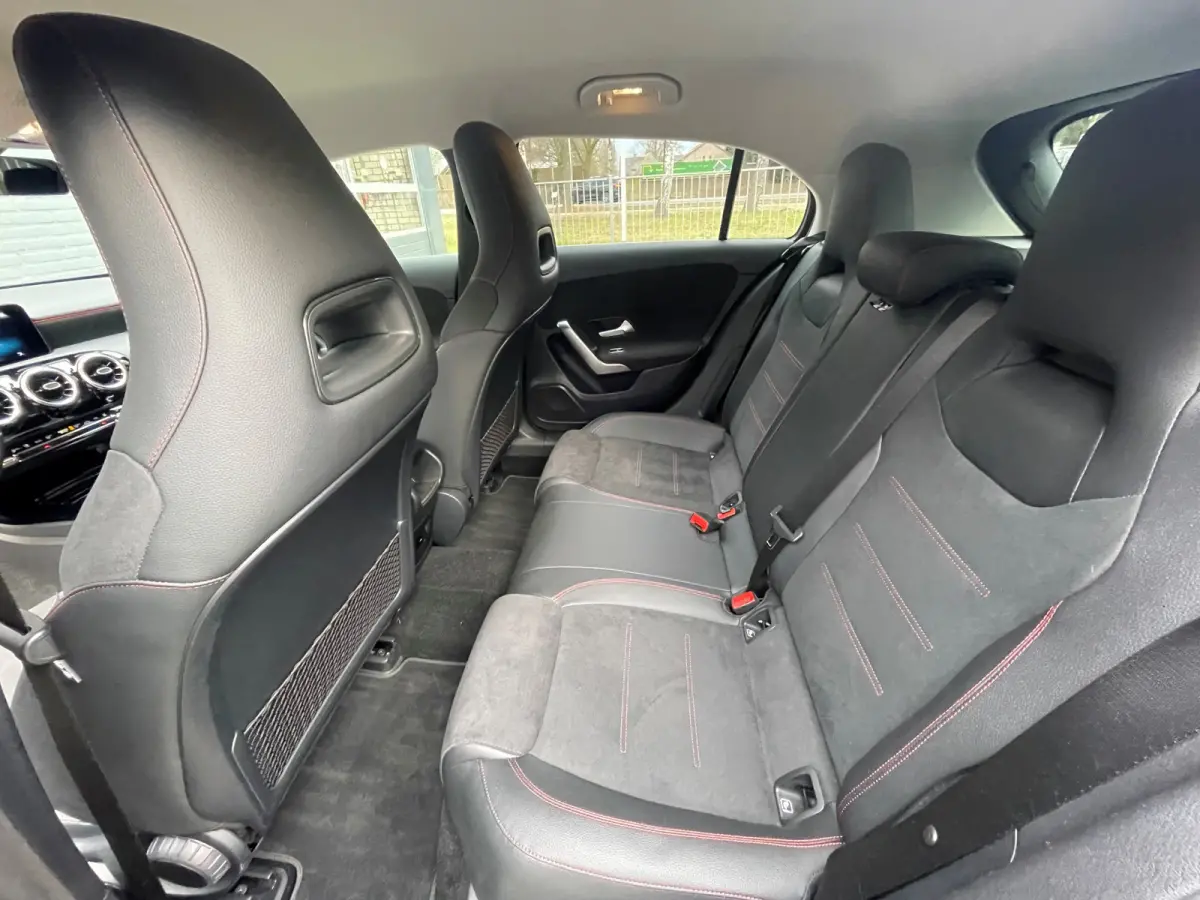 250 e AMG - Trekhaak - Accu garantie - MBUX Plus - Camera - Apple car play - Extra zuinig etc etc!