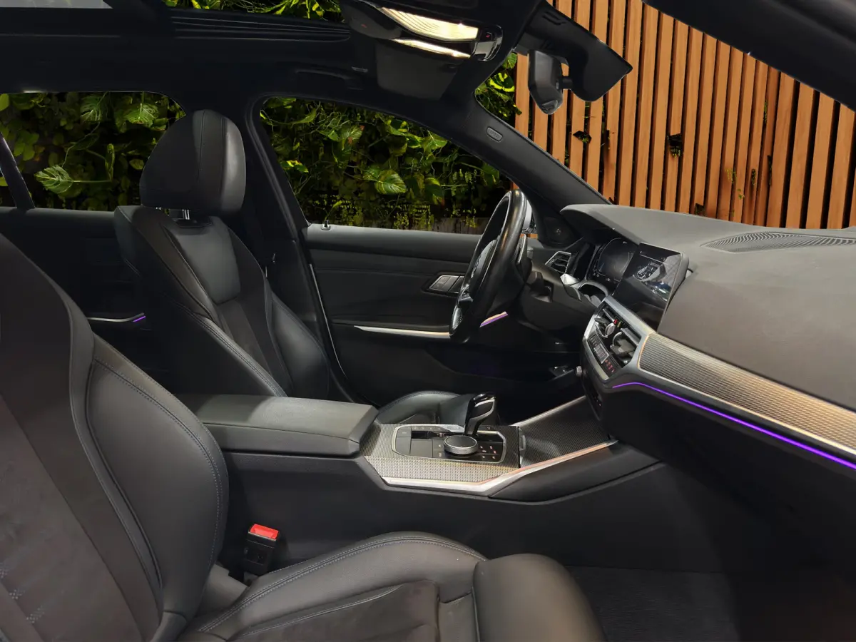 330e xDrive | Achteruitrijcamera | Apple Carplay/Android Auto|telefoonintegratie premium | Audio installatie premium