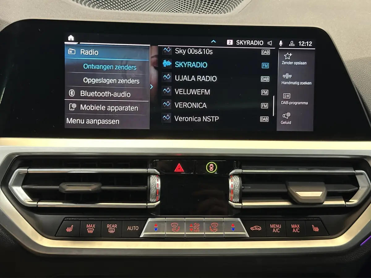 330e xDrive | Achteruitrijcamera | Apple Carplay/Android Auto|telefoonintegratie premium | Audio installatie premium
