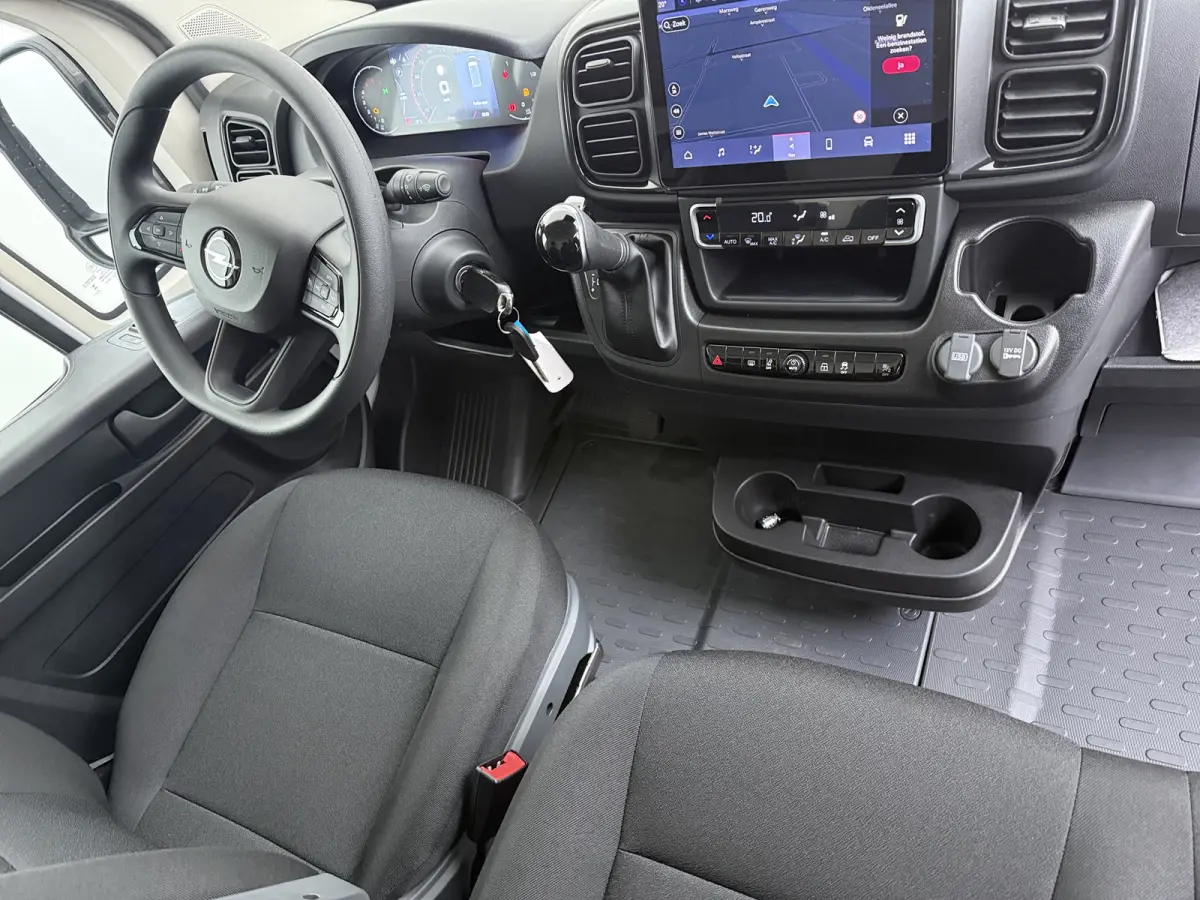 35 L2H2 BlueHDI 140pk Automaat | NIEUW BPM VRIJ | CAMERA | PDC | CRUISE | CLIMA | CARPLAY | | Achteruitrijcamera | Airco | Cruise control