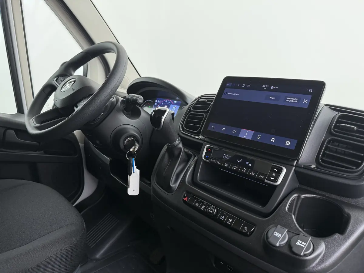 35 L2H2 BlueHDI 140pk Automaat | NIEUW BPM VRIJ | CAMERA | PDC | CRUISE | CLIMA | CARPLAY | | Achteruitrijcamera | Airco | Cruise control
