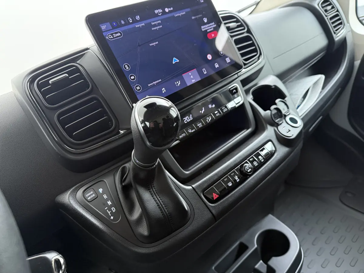 35 L2H2 BlueHDI 140pk Automaat | NIEUW BPM VRIJ | CAMERA | PDC | CRUISE | CLIMA | CARPLAY | | Achteruitrijcamera | Airco | Cruise control