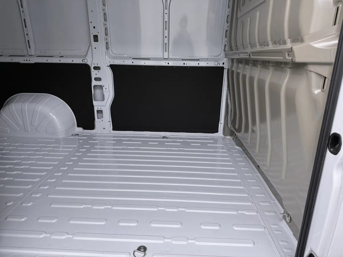 35 L2H2 BlueHDI 140pk Automaat | NIEUW BPM VRIJ | CAMERA | PDC | CRUISE | CLIMA | CARPLAY | | Achteruitrijcamera | Airco | Cruise control
