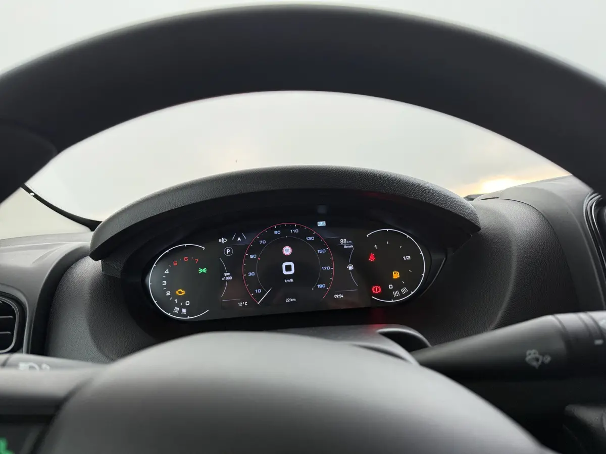 35 L2H2 BlueHDI 140pk Automaat | NIEUW BPM VRIJ | CAMERA | PDC | CRUISE | CLIMA | CARPLAY | | Achteruitrijcamera | Airco | Cruise control