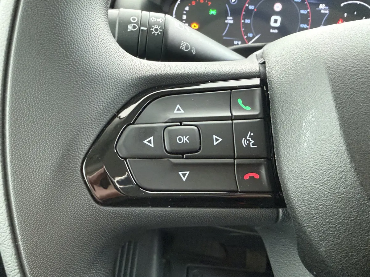 35 L2H2 BlueHDI 140pk Automaat | NIEUW BPM VRIJ | CAMERA | PDC | CRUISE | CLIMA | CARPLAY | | Achteruitrijcamera | Airco | Cruise control