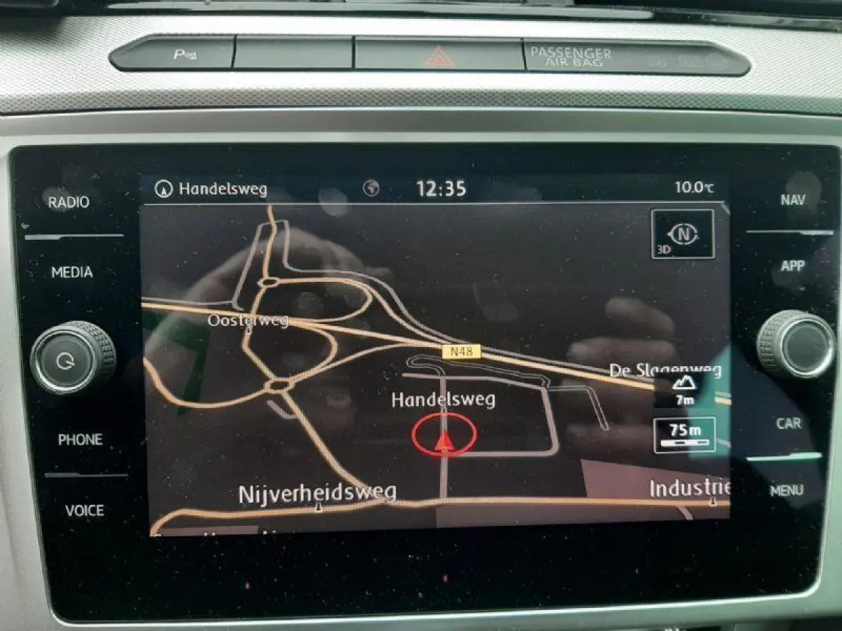 1.4 TSI Comfortline Business led navi cruise dsg app carplay apk1-2027