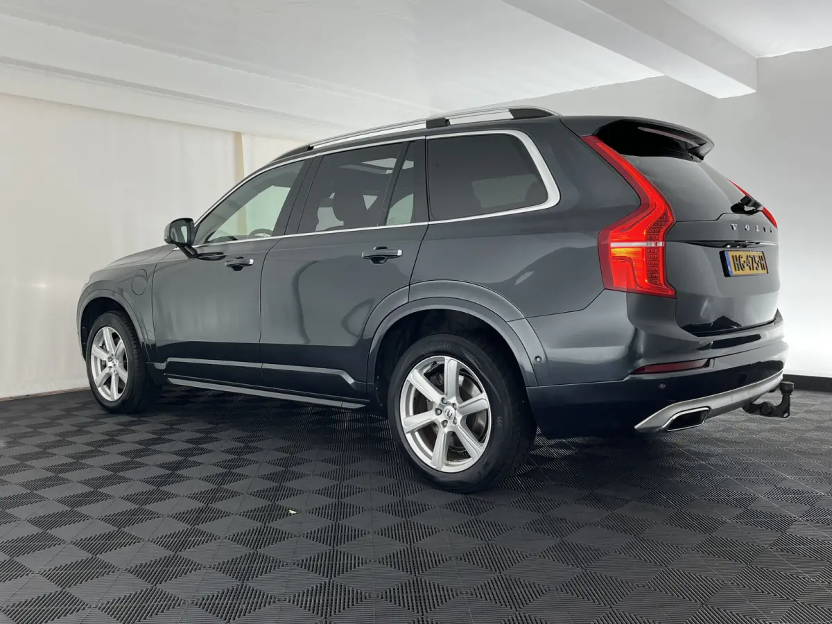 2.0 T8 Twin Engine AWD Inscription [ 7-Pers. ] (INCL-BTW) Aut. *PANO | HEAD-UP | LUXURY-LEATHER | FULL-LED | DIGI-COCKPIT | NAVI-FULLMAP | CARPLAY | ECC | HEATED-COMFORTSEATS | LANE-ASSIST |