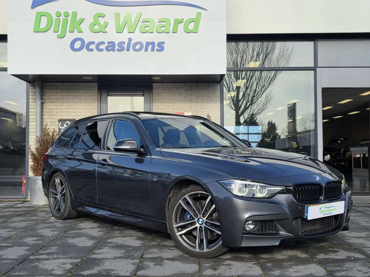 318i M-Sport Corporate Lease Automaat – Pano – HUD – Leder – Camera – NAP –