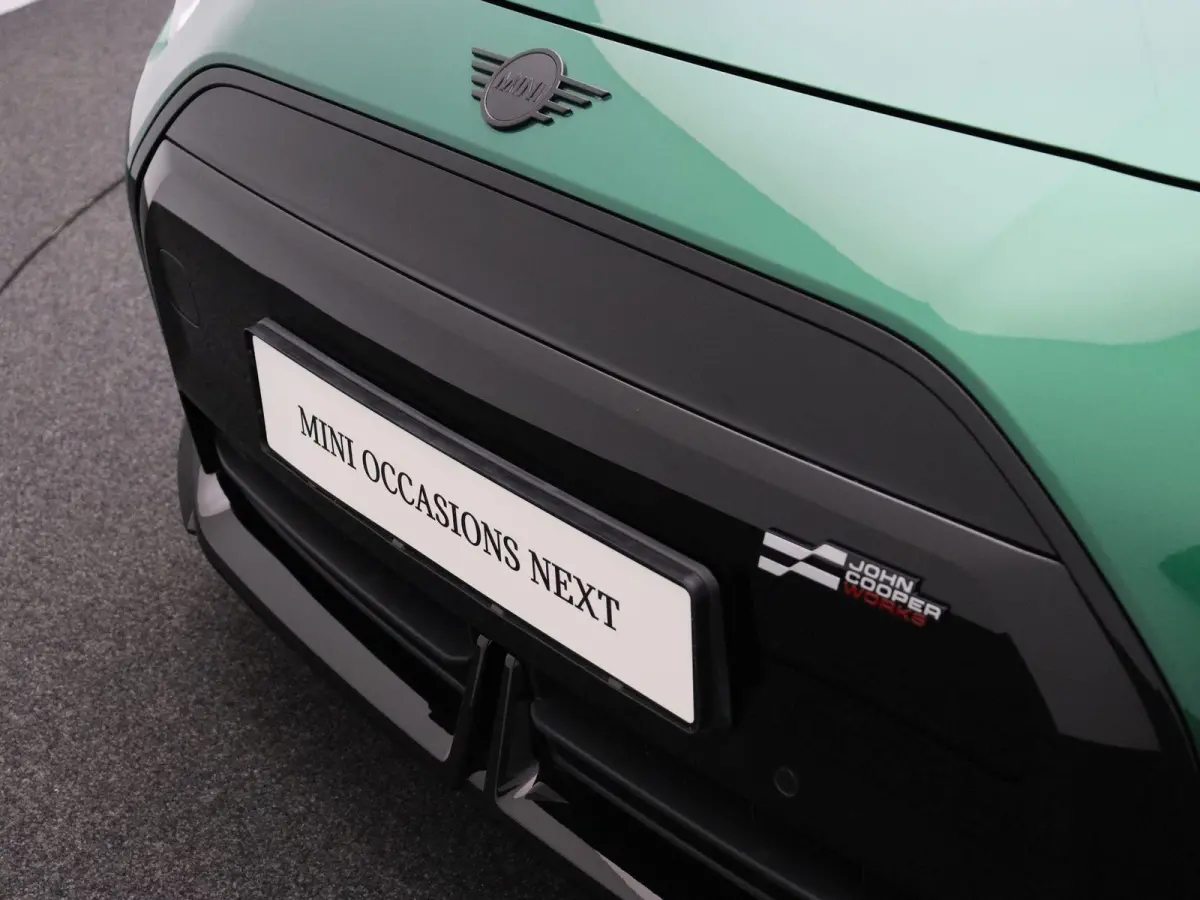 Cooper E John Cooper Works M + Panoramadak + Head-Up Display + 18"