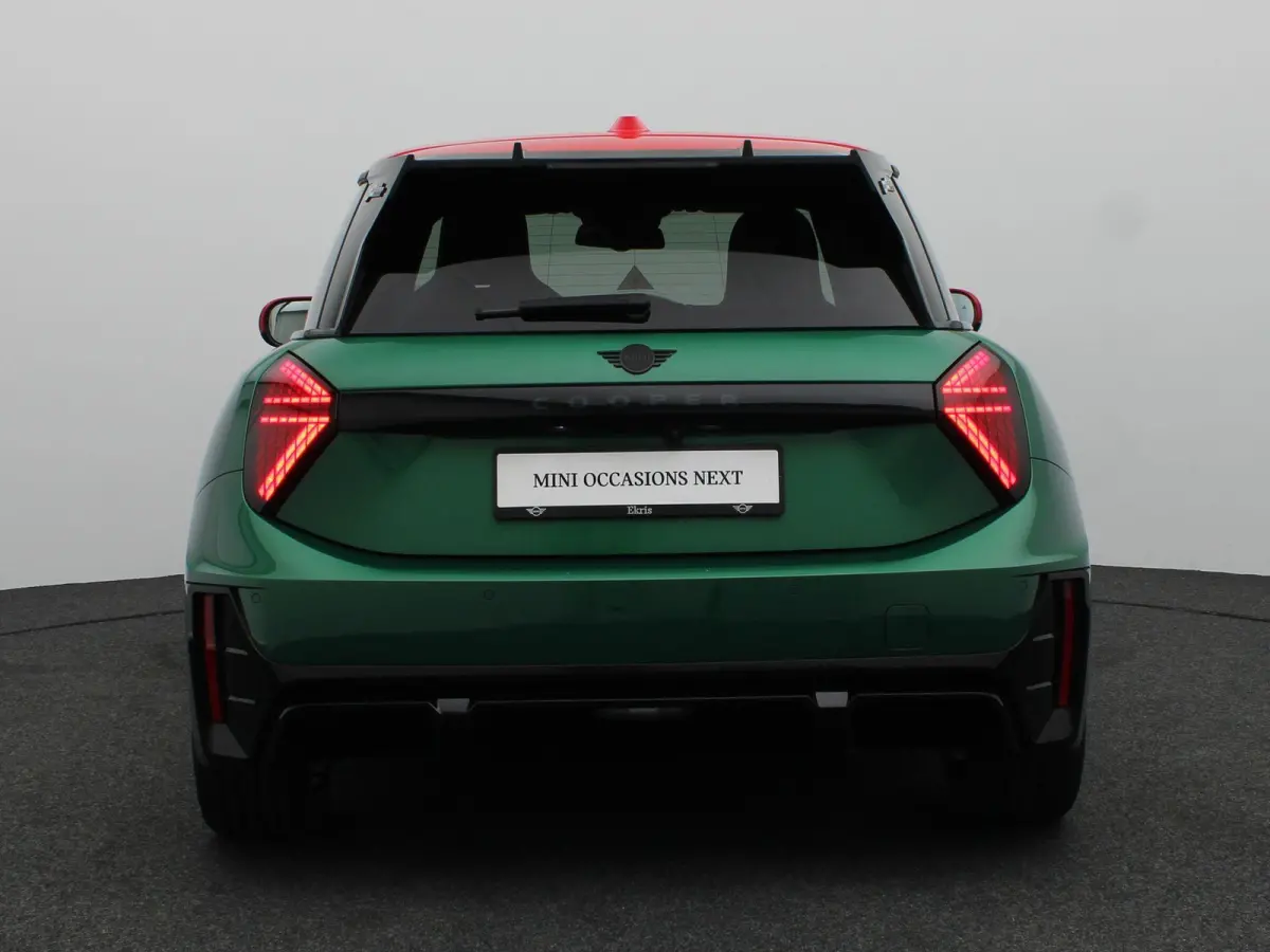 Cooper E John Cooper Works M + Panoramadak + Head-Up Display + 18"