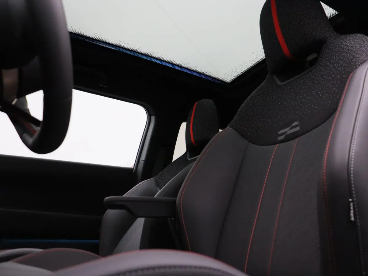 Cooper E John Cooper Works M + Panoramadak + Head-Up Display + 18"