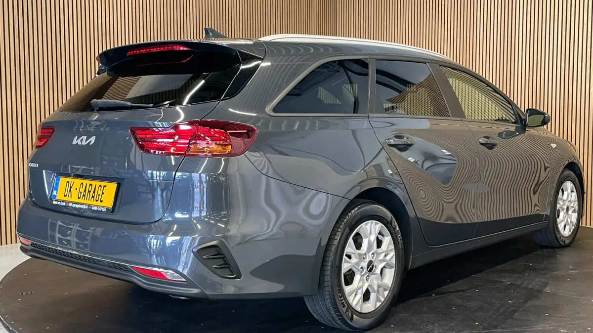 1.0 T-GDi DynamicLine|APPLE CARPLAY|ANDROID AUTO|STOEL+STUURVERW|CAMERA|CRUISE,CLIMATE CTRL|1E EIG.|INCL.BTW|
