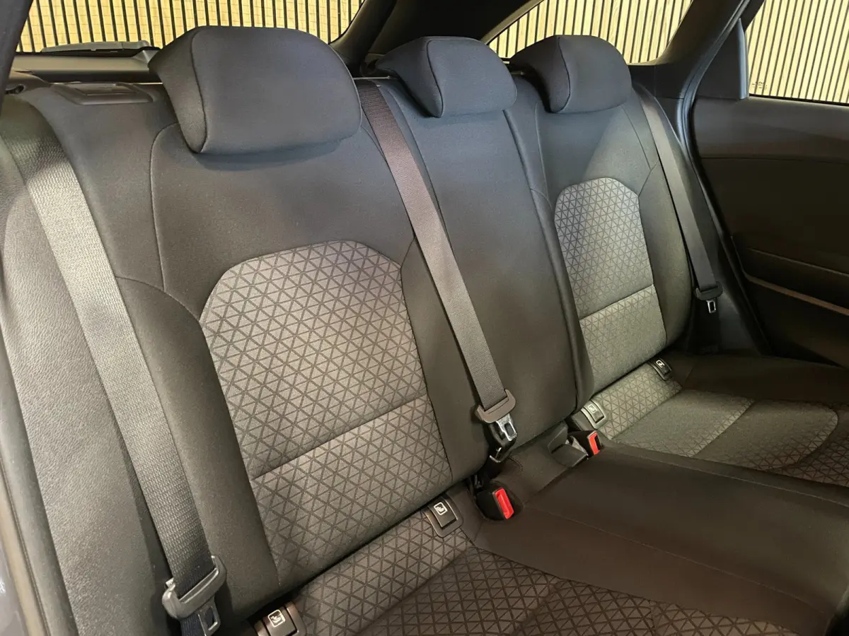 1.0 T-GDi DynamicLine|APPLE CARPLAY|ANDROID AUTO|STOEL+STUURVERW|CAMERA|CRUISE,CLIMATE CTRL|1E EIG.|INCL.BTW|