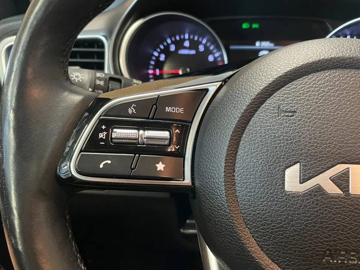 1.0 T-GDi DynamicLine|APPLE CARPLAY|ANDROID AUTO|STOEL+STUURVERW|CAMERA|CRUISE,CLIMATE CTRL|1E EIG.|INCL.BTW|