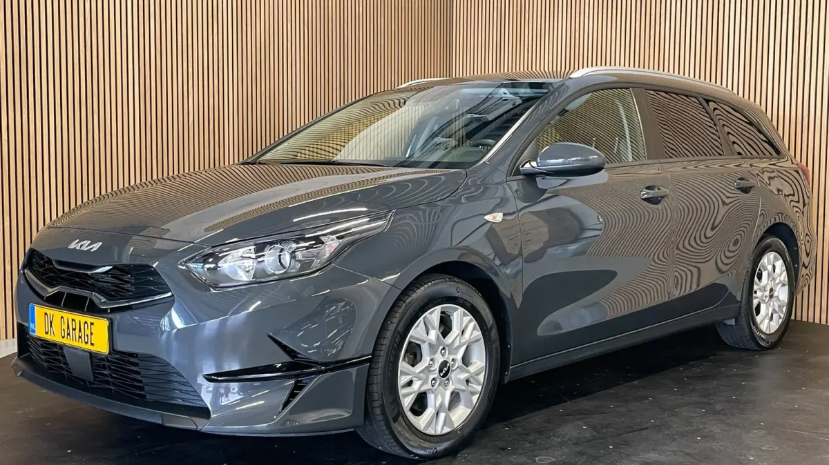 1.0 T-GDi DynamicLine|APPLE CARPLAY|ANDROID AUTO|STOEL+STUURVERW|CAMERA|CRUISE,CLIMATE CTRL|1E EIG.|INCL.BTW|