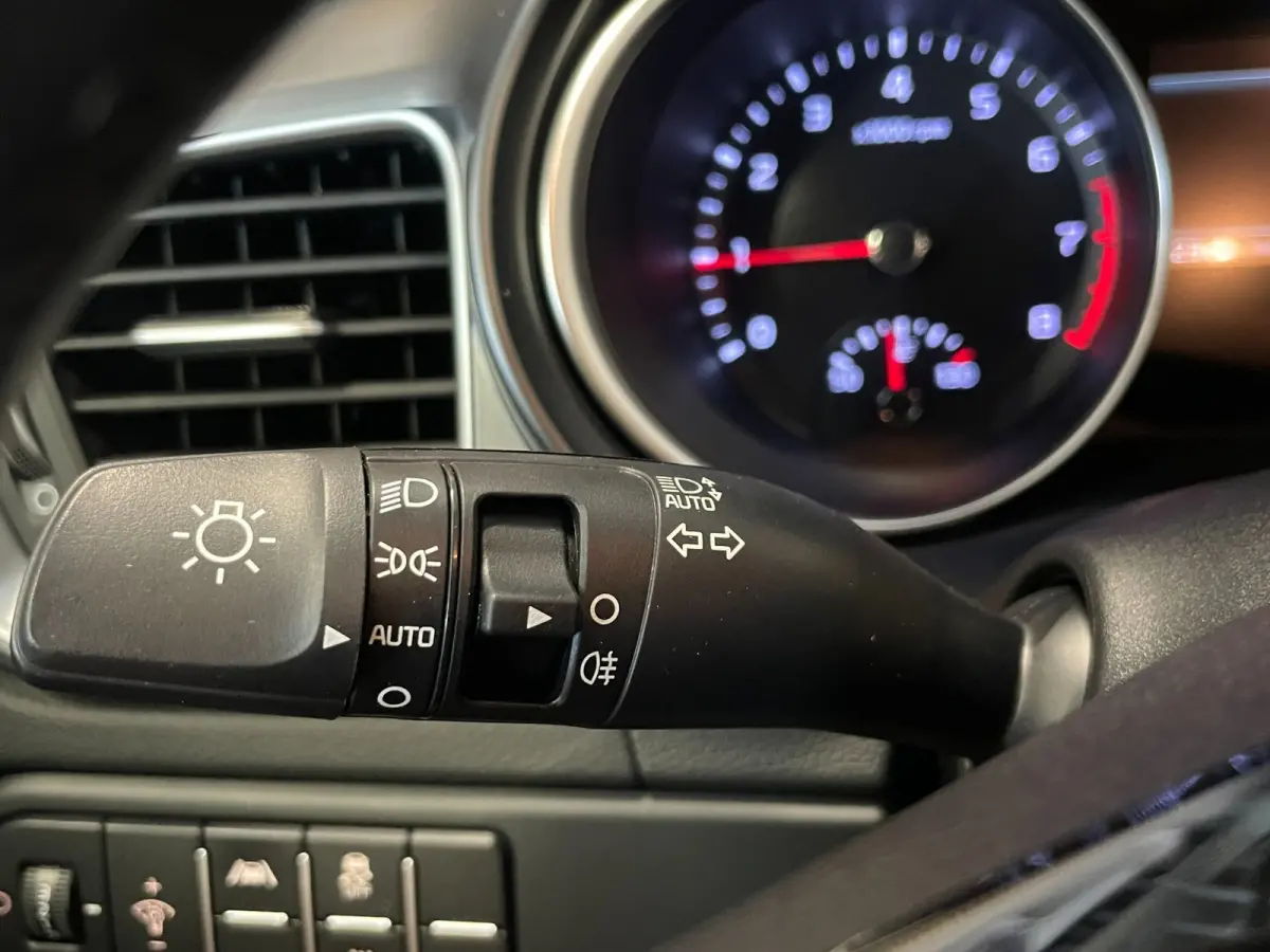 1.0 T-GDi DynamicLine|APPLE CARPLAY|ANDROID AUTO|STOEL+STUURVERW|CAMERA|CRUISE,CLIMATE CTRL|1E EIG.|INCL.BTW|