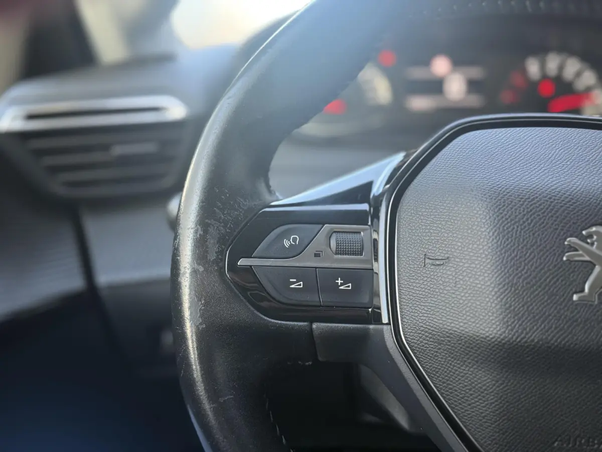 1.2 PureTech Active 2e Eigenaar|Navi|Carplay|Clima|Cruise|D-riem v.v. in 2023|N.A.P|Nieuwe APK bij Aflevering
