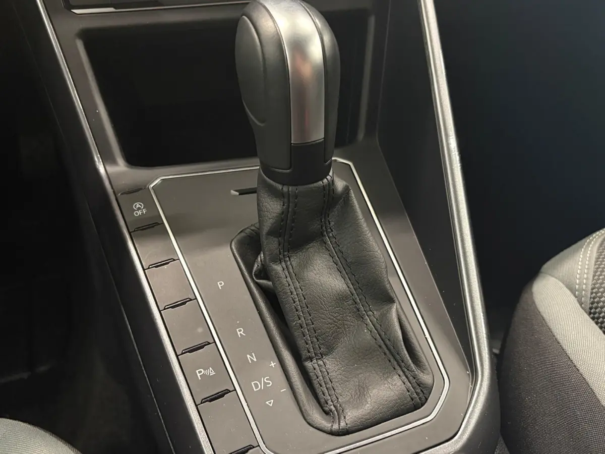 1.0 TSI 110pk DSG Highline Navigatie Apple Carplay Android Auto Parkeersensoren Adaptive Cruise Control Stoelverwarming Getinte ramen Climatronic