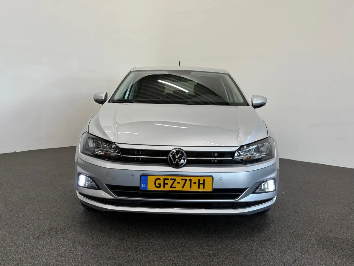 1.0 TSI 110pk DSG Highline Navigatie Apple Carplay Android Auto Parkeersensoren Adaptive Cruise Control Stoelverwarming Getinte ramen Climatronic