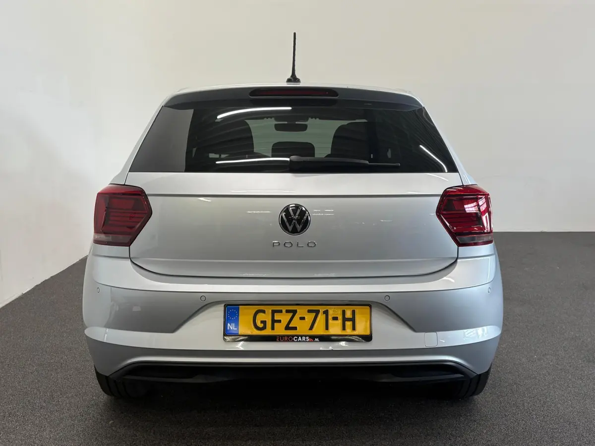 1.0 TSI 110pk DSG Highline Navigatie Apple Carplay Android Auto Parkeersensoren Adaptive Cruise Control Stoelverwarming Getinte ramen Climatronic