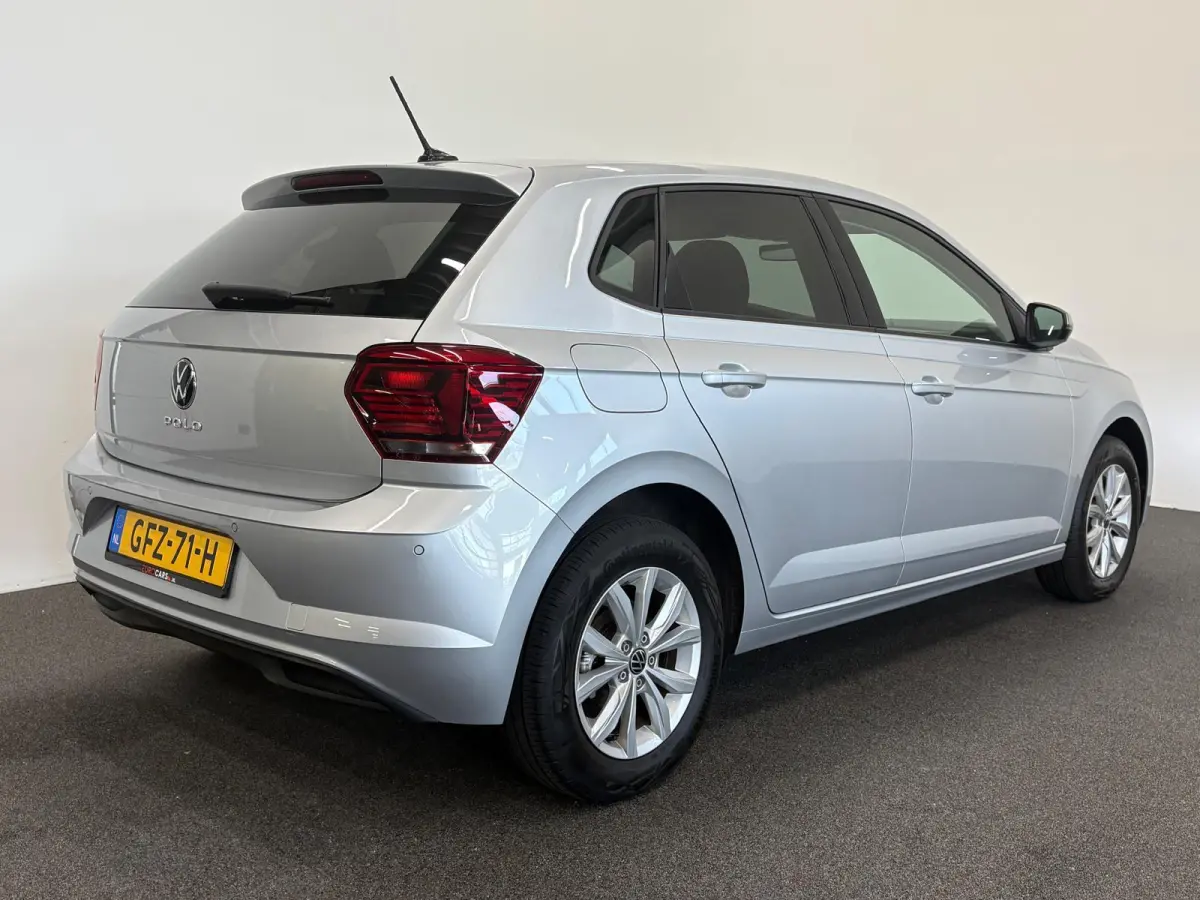 1.0 TSI 110pk DSG Highline Navigatie Apple Carplay Android Auto Parkeersensoren Adaptive Cruise Control Stoelverwarming Getinte ramen Climatronic