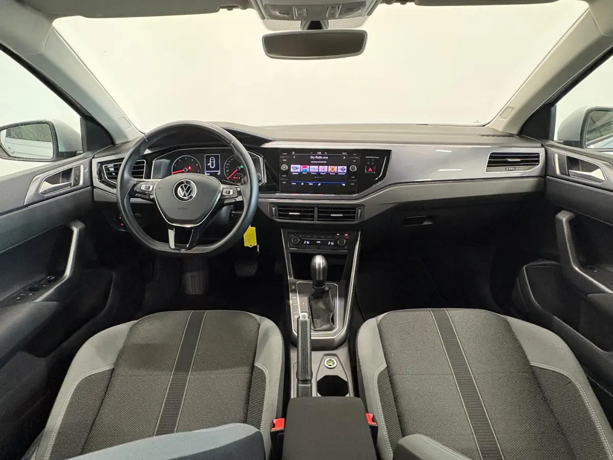 1.0 TSI 110pk DSG Highline Navigatie Apple Carplay Android Auto Parkeersensoren Adaptive Cruise Control Stoelverwarming Getinte ramen Climatronic