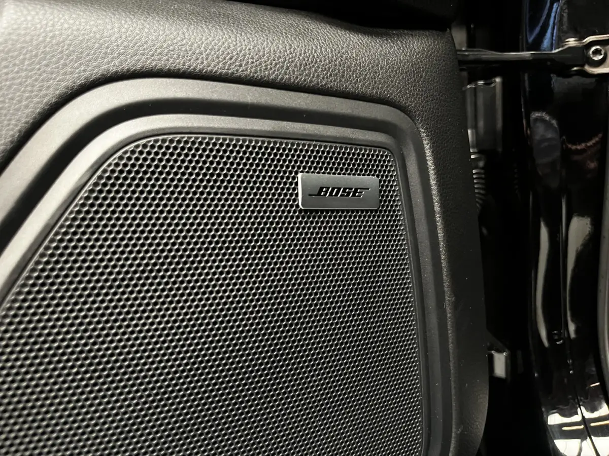 3.0 S Bose, Navi, Pano, 21inch, Luchtvering