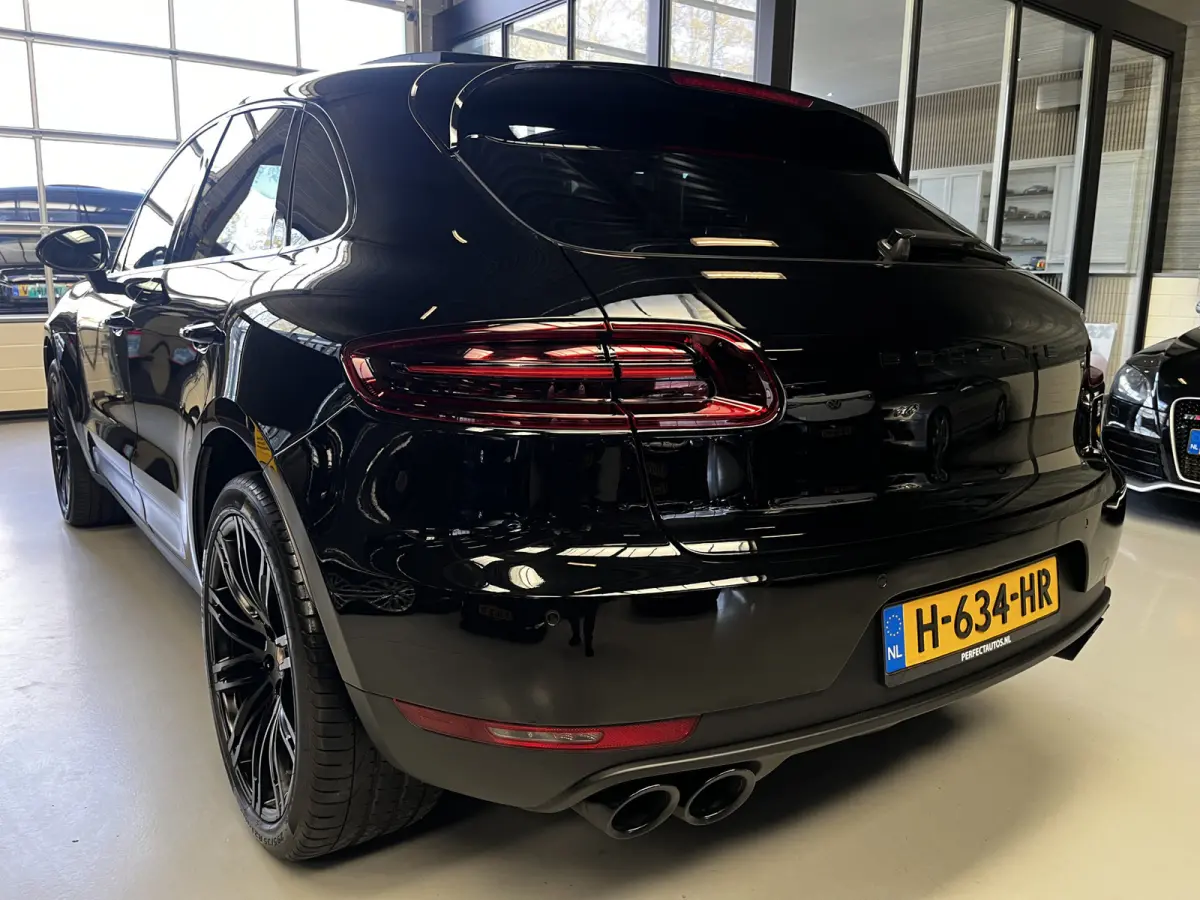 3.0 S Bose, Navi, Pano, 21inch, Luchtvering