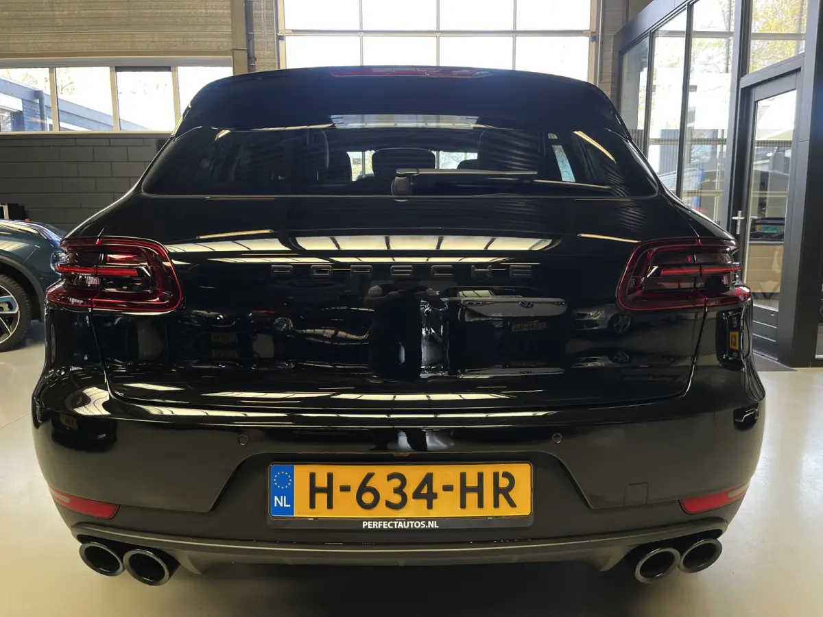 3.0 S Bose, Navi, Pano, 21inch, Luchtvering