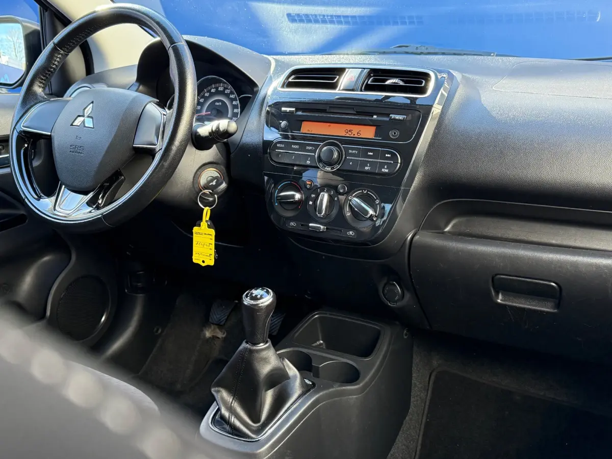 1.0 Intense Airco,ElektrischeRamen,5Deurs,DealerOnderhouden!N.A.P!Apk tot 31-08-2026!