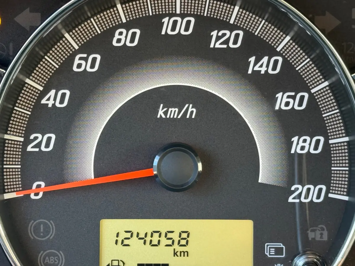 1.0 Intense Airco,ElektrischeRamen,5Deurs,DealerOnderhouden!N.A.P!Apk tot 31-08-2026!