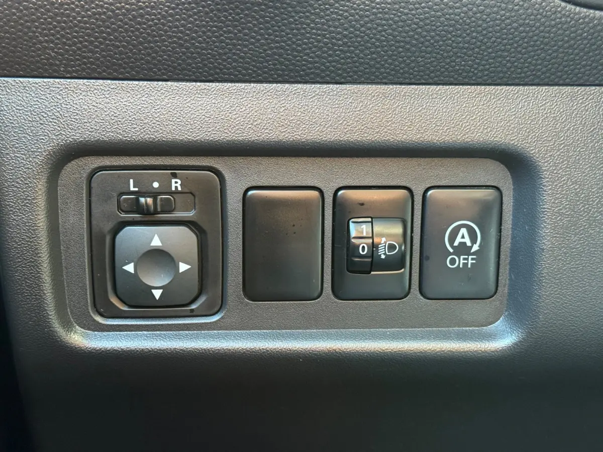 1.0 Intense Airco,ElektrischeRamen,5Deurs,DealerOnderhouden!N.A.P!Apk tot 31-08-2026!