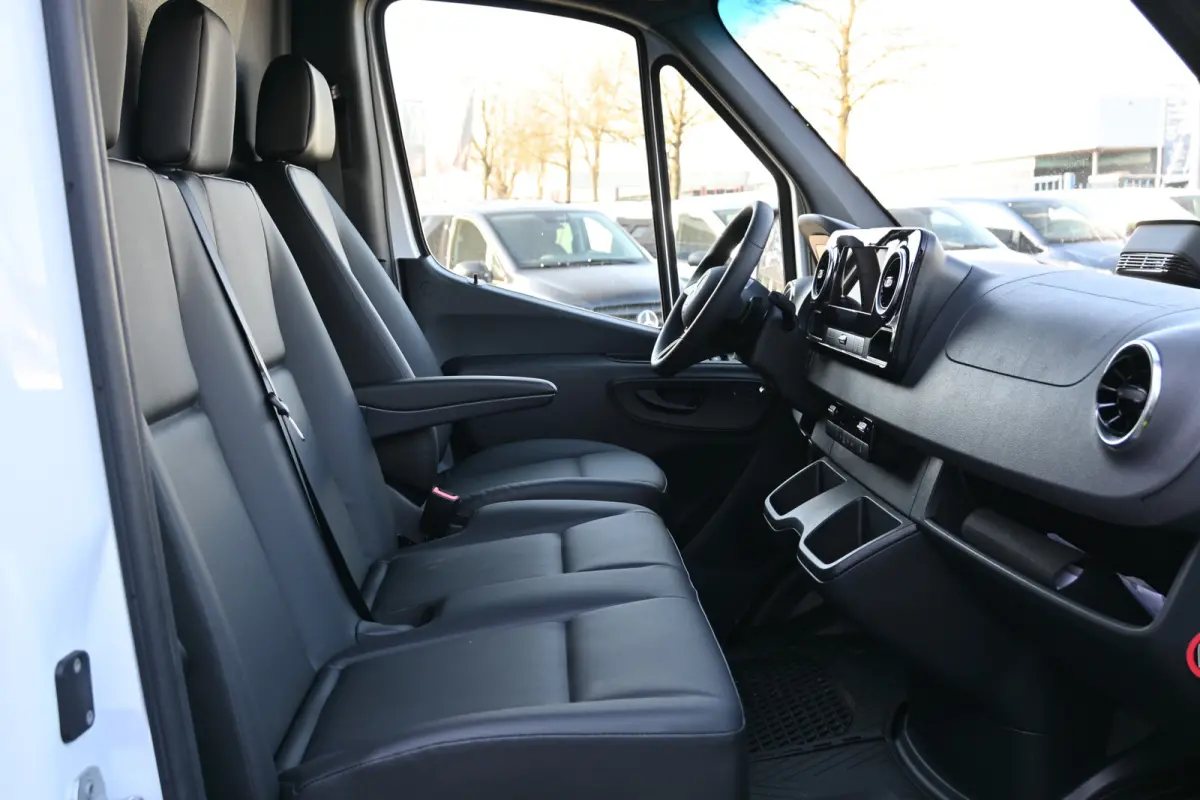 314 RWD L2H2 Pro 81kWh DC opladen 115 kW, Betimmering laadruimte, Etc.