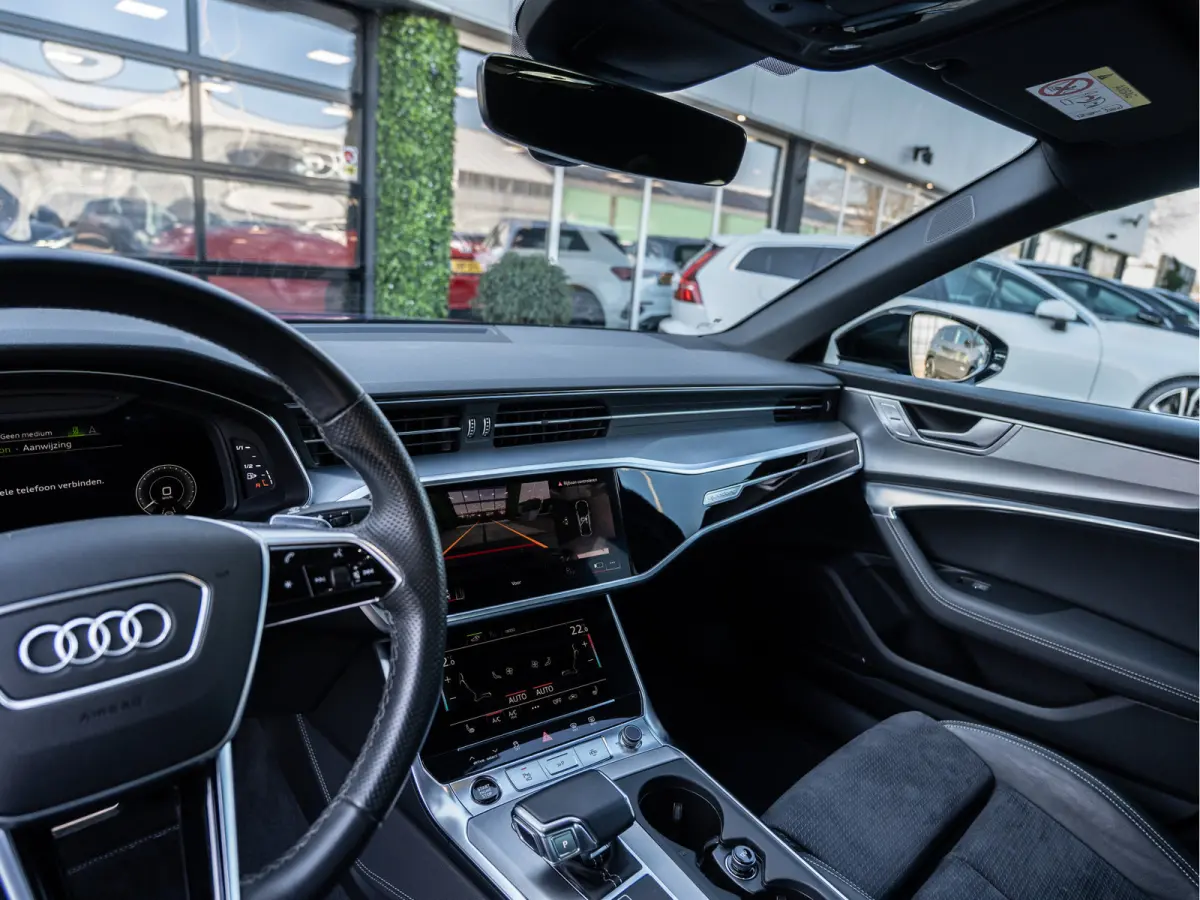 55 TFSI e quattro Pro Line S Competition | B&O Sound | Surrond View | ACC | BTW