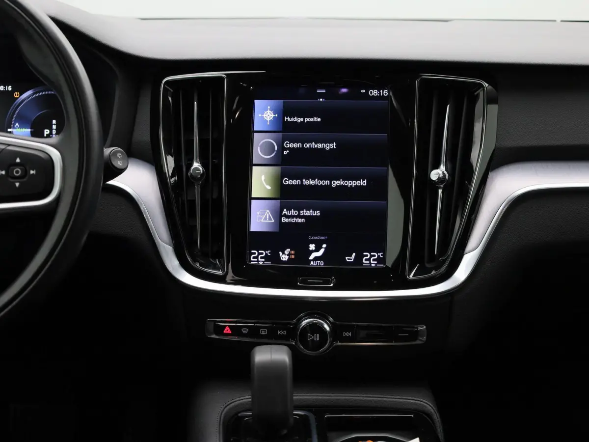 2.0 T6 Recharge AWD Inscription Expression | Stoel + Stuurverwarming | Achteruitrijcamera | Carplay | Virtual | Lane Assist |