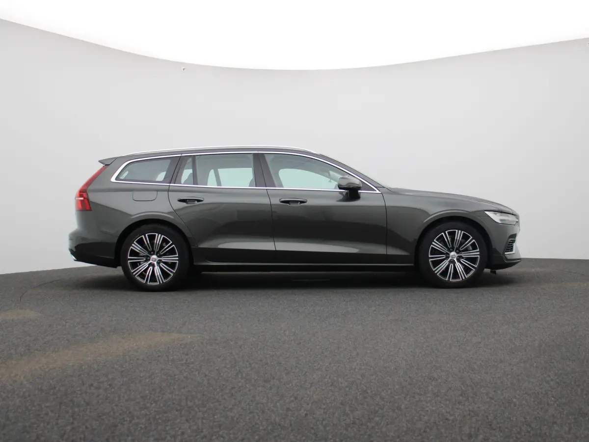 2.0 T6 Recharge AWD Inscription Expression | Stoel + Stuurverwarming | Achteruitrijcamera | Carplay | Virtual | Lane Assist |