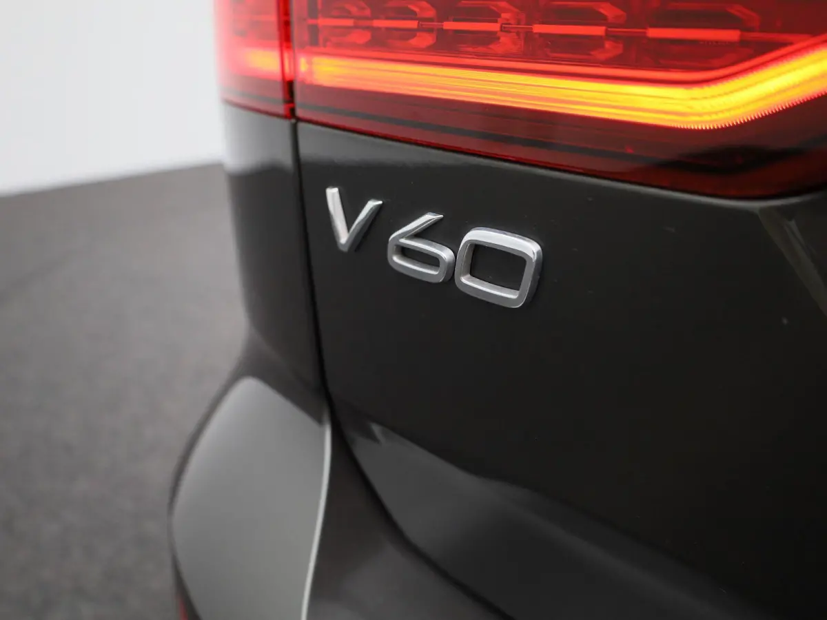 2.0 T6 Recharge AWD Inscription Expression | Stoel + Stuurverwarming | Achteruitrijcamera | Carplay | Virtual | Lane Assist |