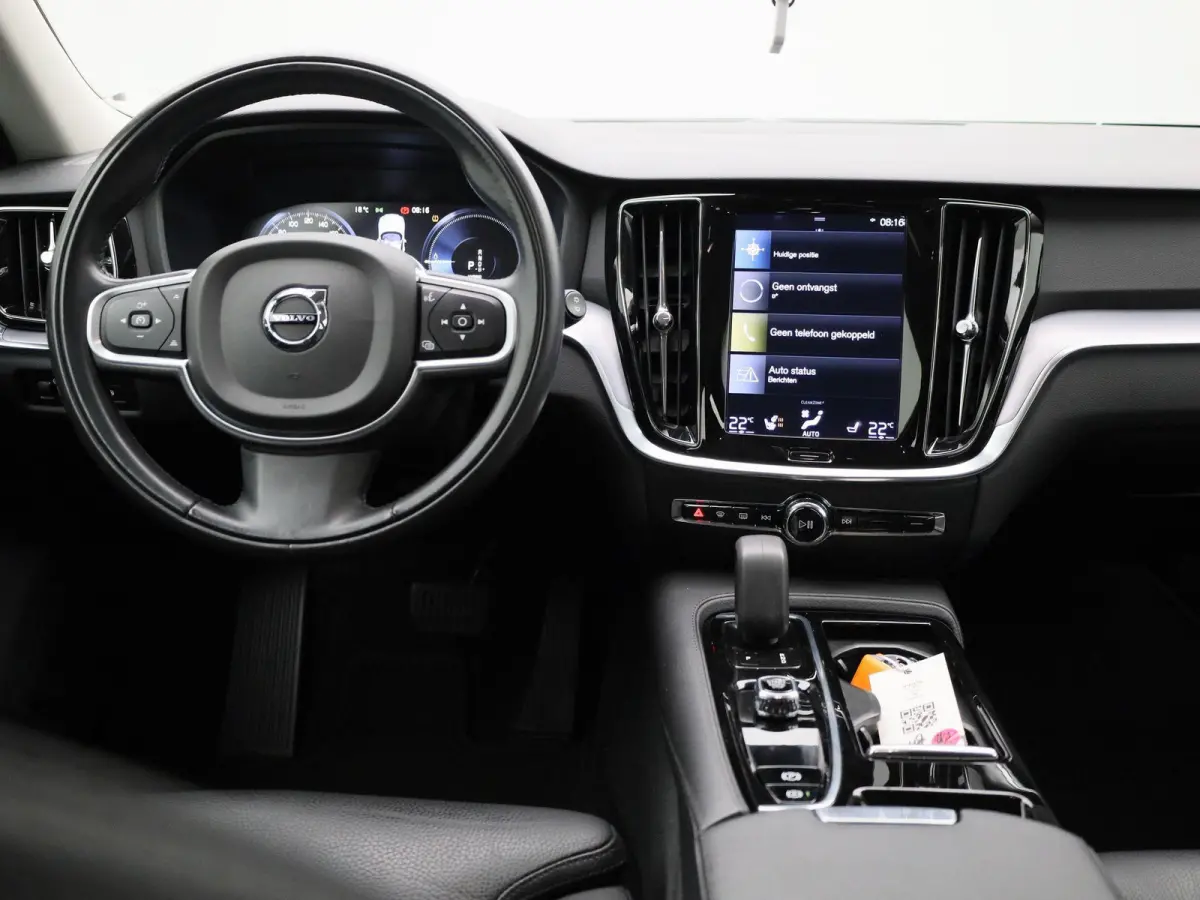 2.0 T6 Recharge AWD Inscription Expression | Stoel + Stuurverwarming | Achteruitrijcamera | Carplay | Virtual | Lane Assist |