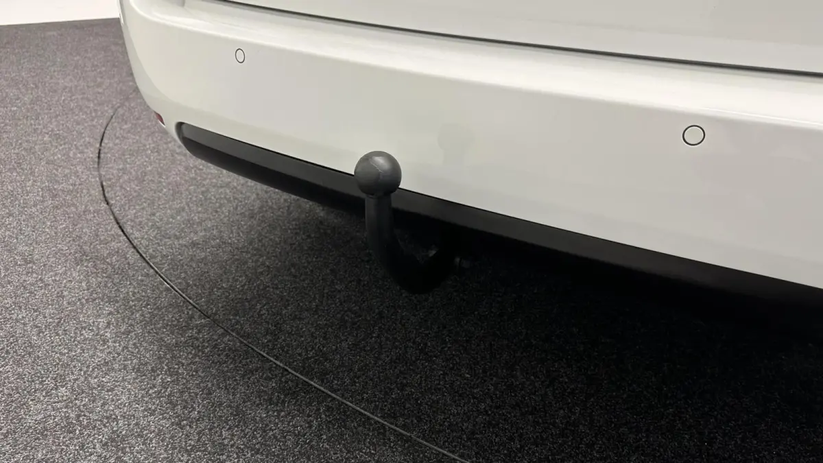 1.2 PureTech Active Pack TREKHAAK NACI LM CARPLAY.