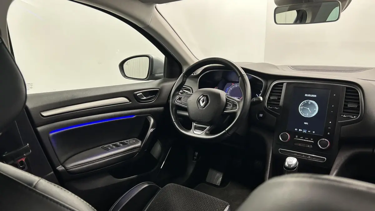 1.3 TCe GT-LINE NAVI CAMERA CARPLAY ECC CRUISE LM.