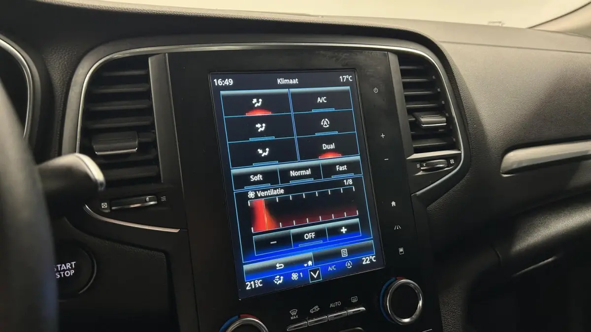 1.3 TCe GT-LINE NAVI CAMERA CARPLAY ECC CRUISE LM.