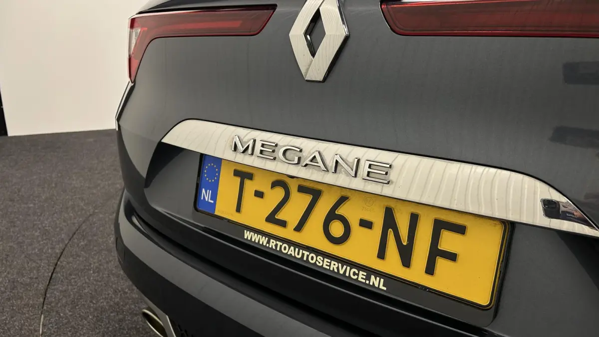 1.3 TCe GT-LINE NAVI CAMERA CARPLAY ECC CRUISE LM.